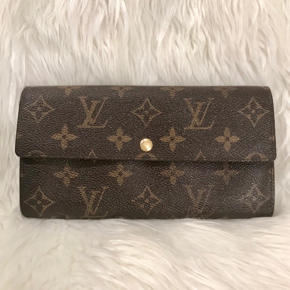 Louis Vuitton Handbags - Vintage Louis Vuitton Monogram Sarah Long Wallet A